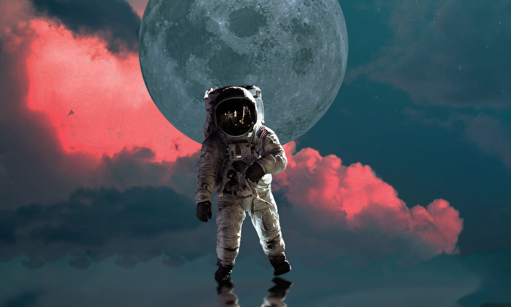Slika astronauta s Mjesecom u pozadini.
