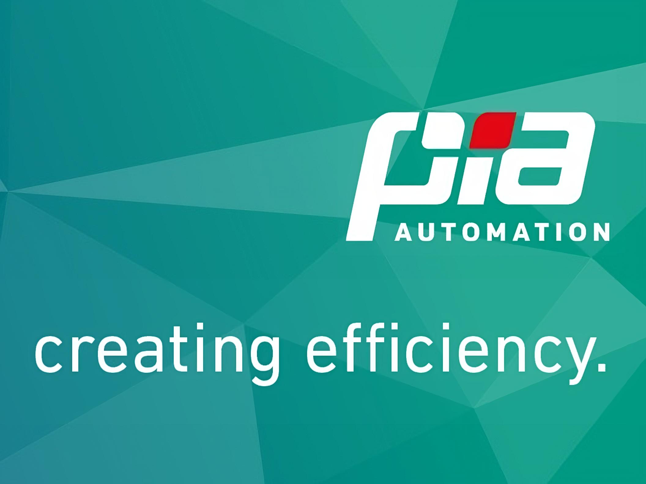 Prva slika prikazuje logotip PIA Automation na zelenoj pozadini s tekstom "creating efficiency." u donjem dijelu slike. Dizajn pozadine je sačinjen od geometrijskih oblika u različitim nijansama zelene boje.