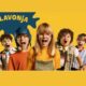 Petoro djece s iznenađenim izrazima lica na promotivnom vizualu za film „Glavonja”.